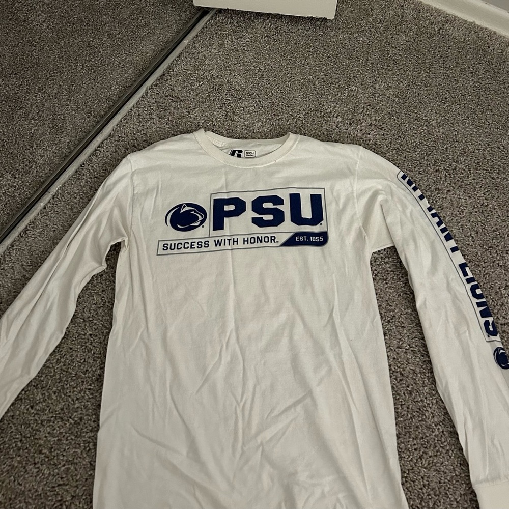 White Penn State longe sleeve T-shirt. Women’s size small